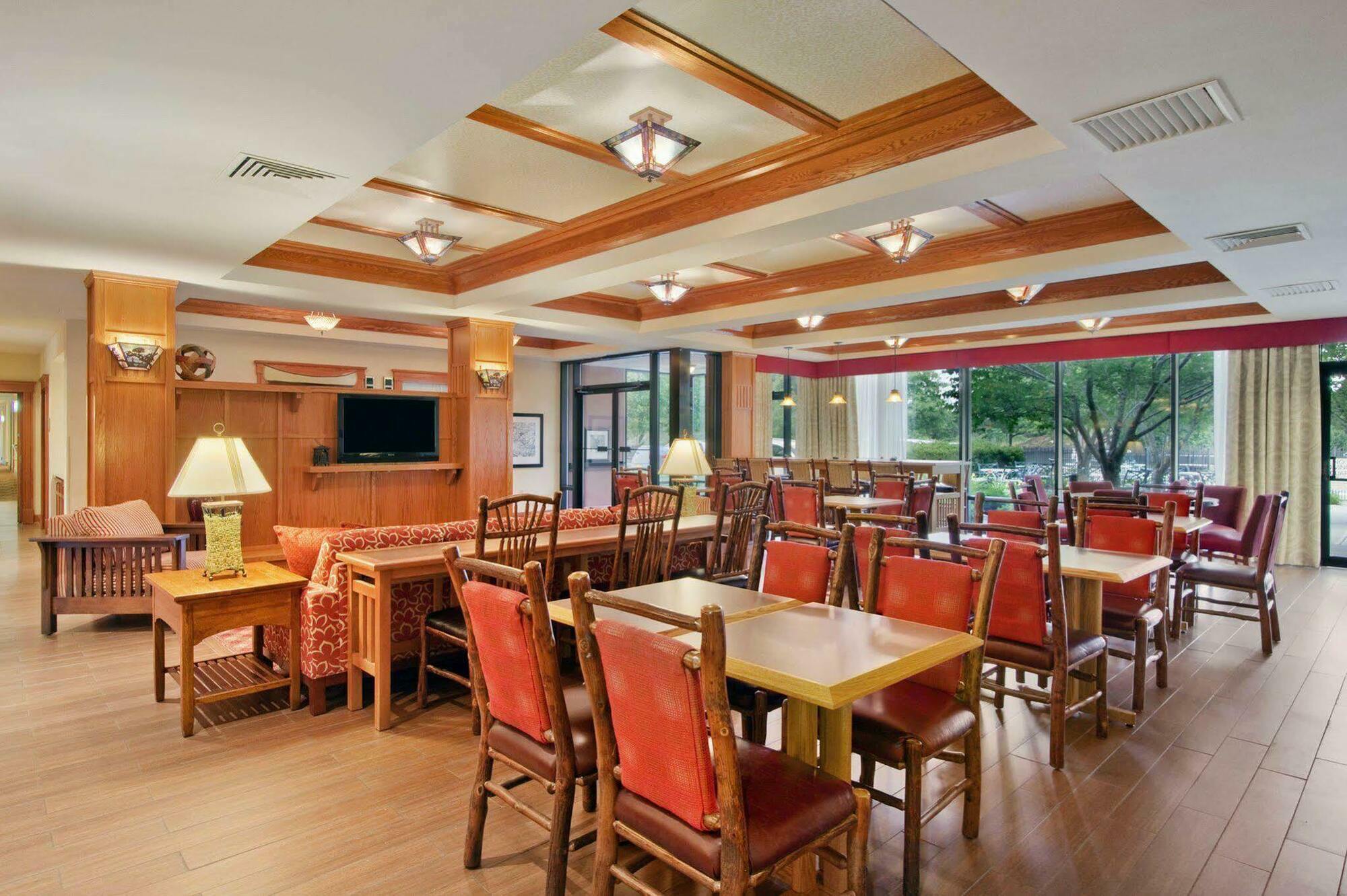 Hampton Inn מידלטאון מראה חיצוני תמונה